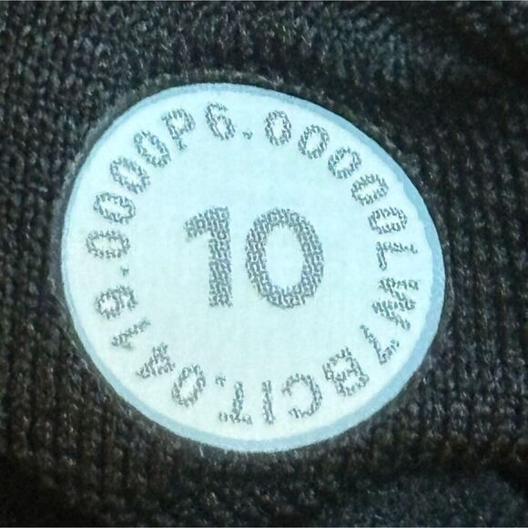 Lululemon Hotty Hot Short Low-Rise 4" *Manifesto 20YR Foil Black - Picture 8 of 10